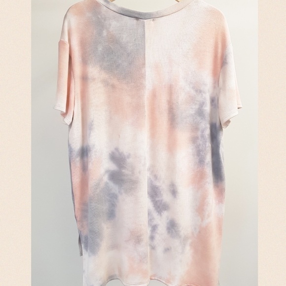 Peach & Gray Tie Dye SS V-Neck T-Shirt - Picture 2 of 8